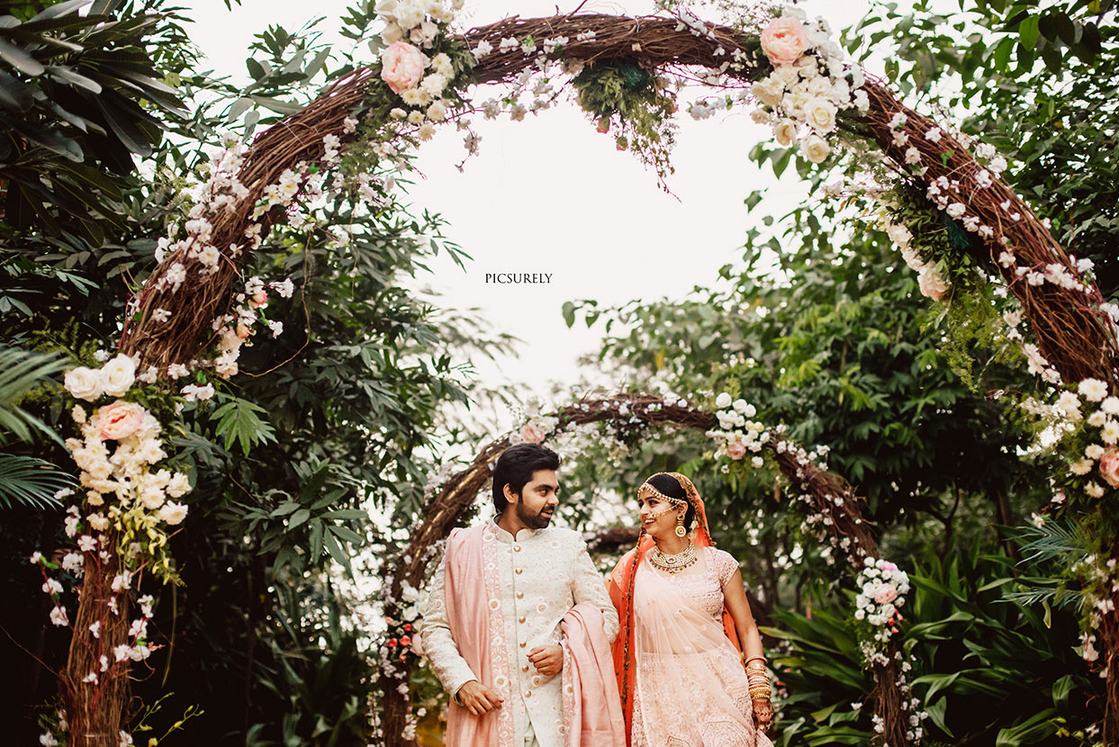 Picsurely Wedding Photographer in Mumbai