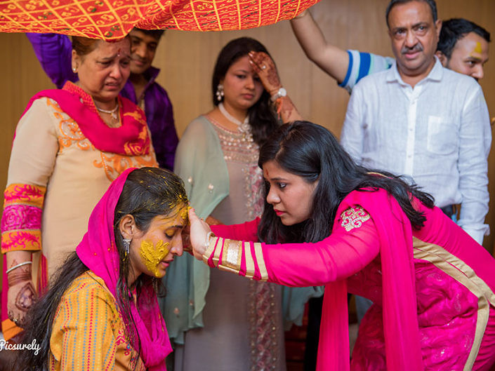 Best Bridal Haldi's Candid Photographers In Goa